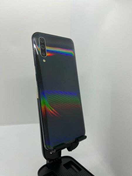 Samsung Galaxy A50 64 GB Siyah B Sınıfı (Yenilenmiş)