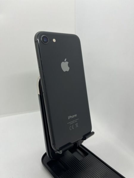 iPhone 8 64 GB Siyah A Sınıfı (Yenilenmiş)