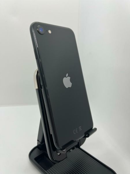 iPhone SE 128 GB Siyah A Sınıfı (Yenilenmiş)