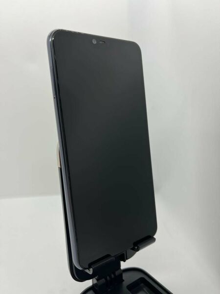 Xiaomi Mi 8 Lite 64 GB Siyah B Sınıfı (Yenilenmiş)